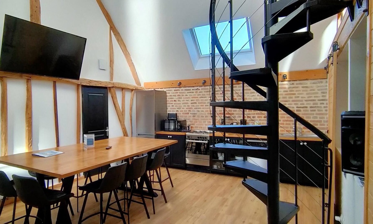 Talmas Apartment | Vrbo Property