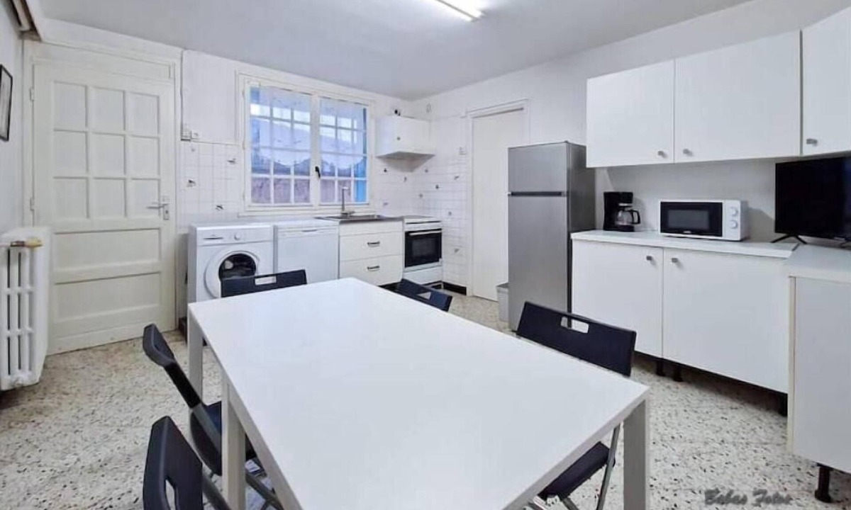 Les Templiers Apartment | Vrbo Property