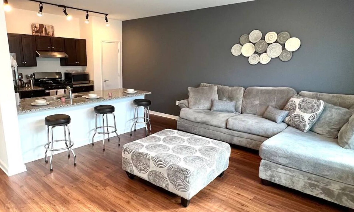 South Main Historic District House | Vrbo Property