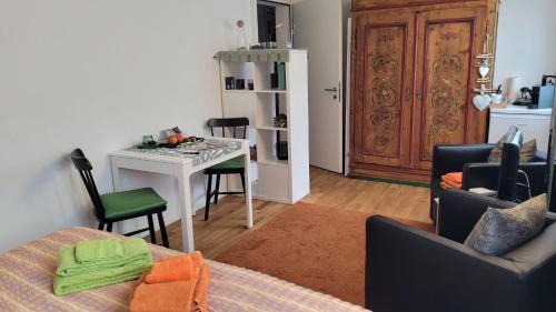 Schwanden House | Vreneli
