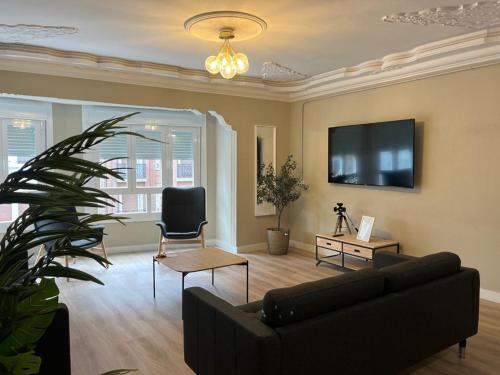 San Pablo Apartment | VTZ El Balcón de Conde de Aranda III
