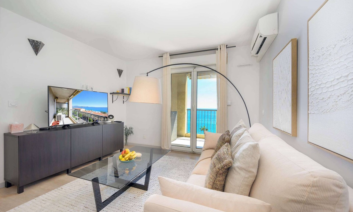 La Californie Apartment | Vue mer & terrasse 5 pers, proche plage et centre