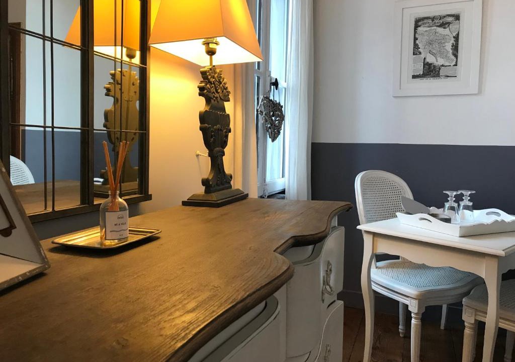 La Rochelle City Centre Bed & Breakfast | Vue sur Cour