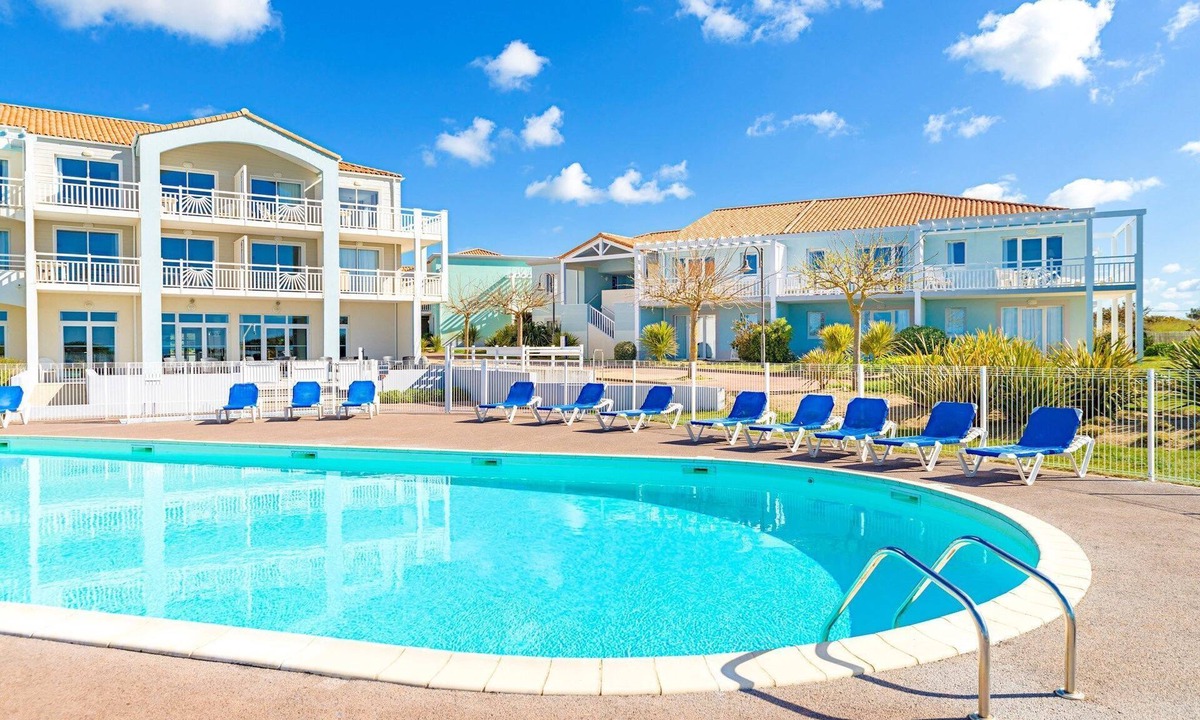 Chateau-d'Olonne Hotel | vue sur la mer - Appartement cosy + balcon privé