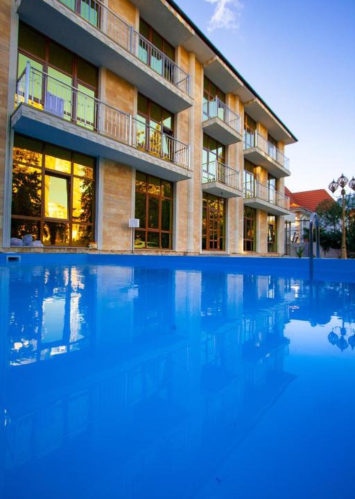 Kudepsta Hotel | Vulture