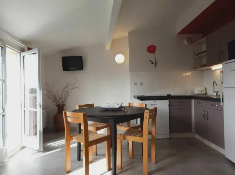 Lussan Apartment | VVF Villages Pays du Gers - 2 Rooms 5 People 1 baby