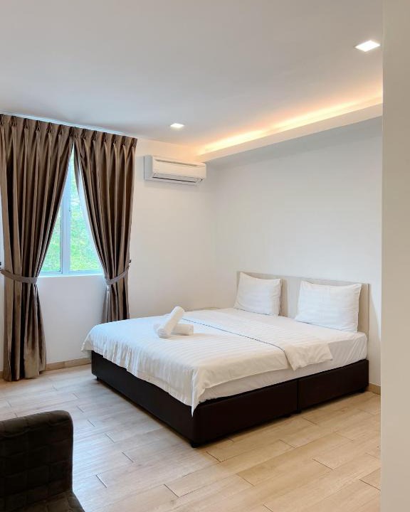 Kampung Hutan Melintang Hotel | Vvip Hotel