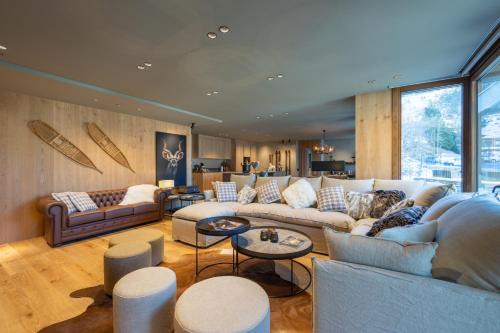 El Tarter Apartment | W ISARD LODGE 12 people Sauna Pool 1min Ski Lift