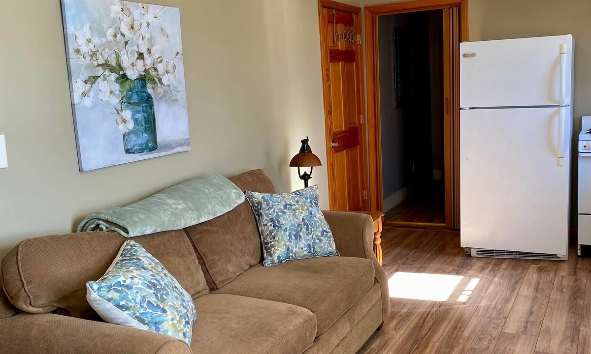 Wabash Apartment | Wabash Eagles Nest 175 Apt., 1st Floor