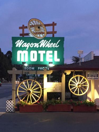 Salinas Hotel | Wagon Wheel Motel