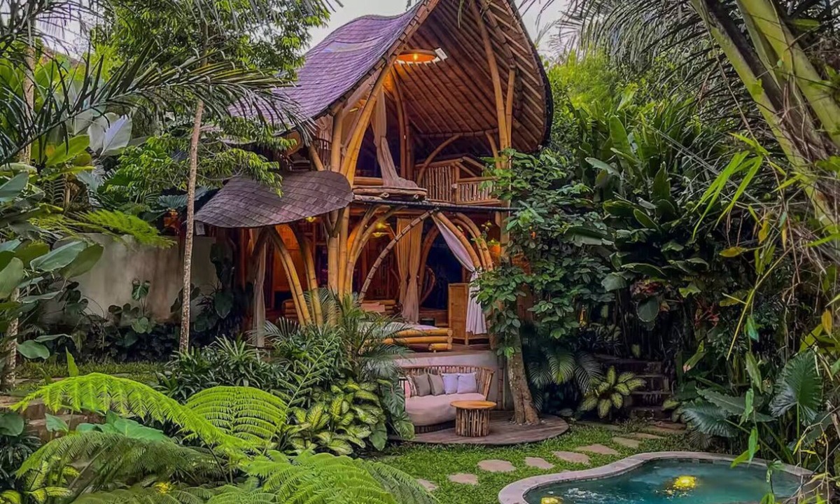 Singapadu Tengah Ski Chalet | Wahem Luanan- Eco Bamboo Home Ubud Bali, River View