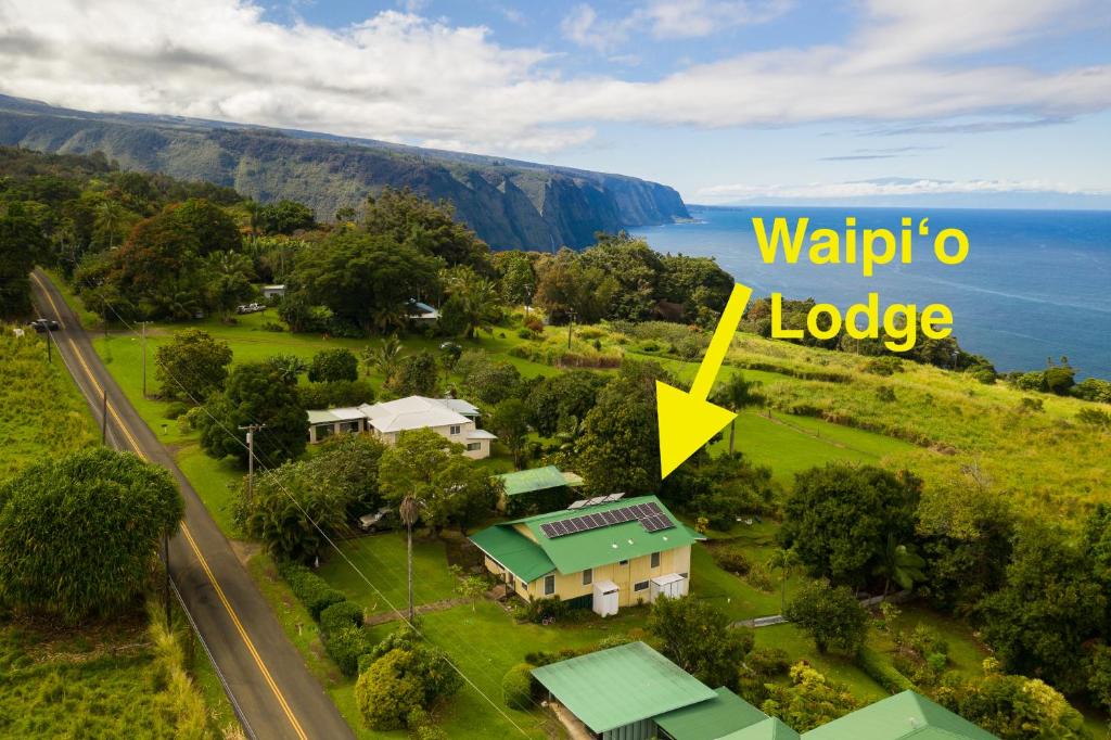Kukuihaele House | Waipi'o Lodge