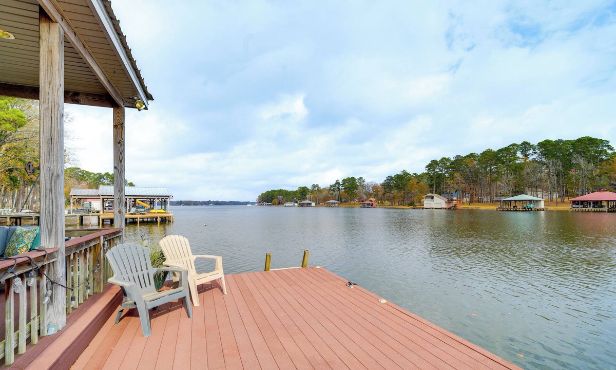 Smith County House | Wake Up on the Water! Lake Tyler East Hideaway