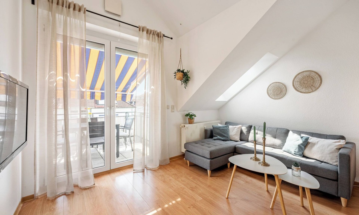 Bad Friedrichshall Apartment | Waldegg—a beautiful, bright 3-room maisonette apartment in Bad Friedrichshall