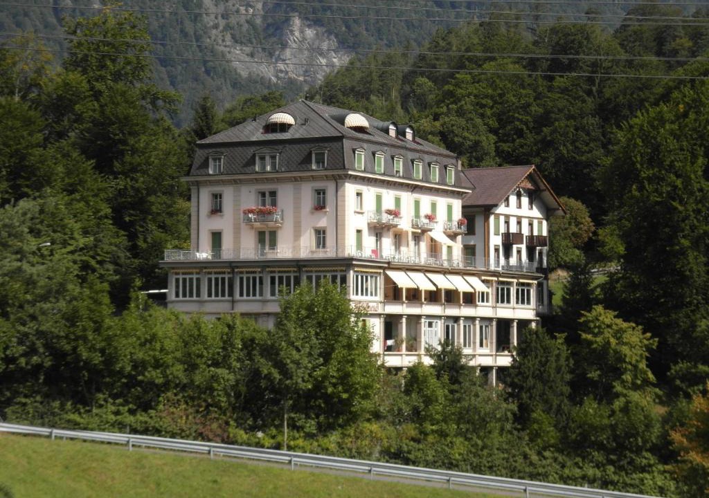 Matten bei Interlaken Hotel | Waldhotel Unspunnen