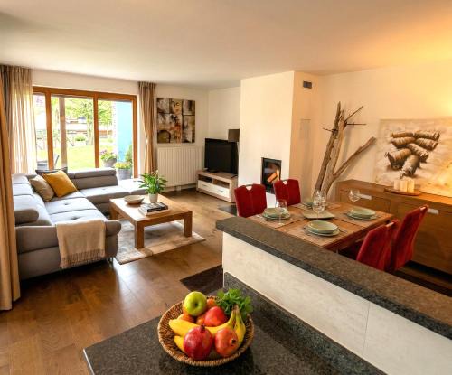 Unterterzen Apartment | Walensee Apartment, Lake & Alpine Dream