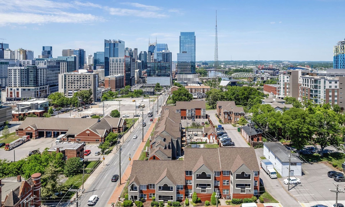 Rutledge Hill House | Walk 2 Broadway! Free Parking! #4