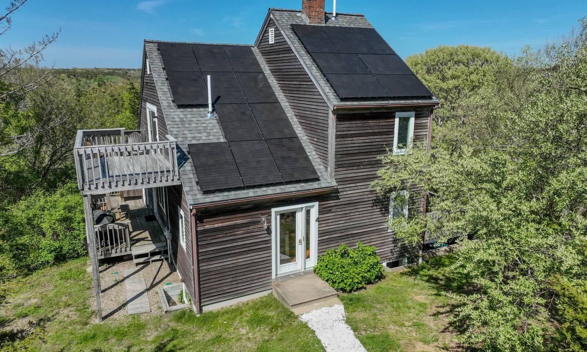 Truro House | Walk to Beach! Central AC!