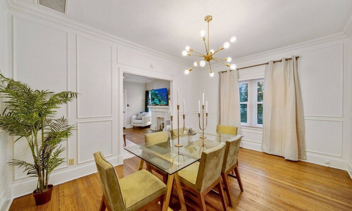 Cherry Street House | Walk to Cherry St, Utica Sq, pets & hot tub!