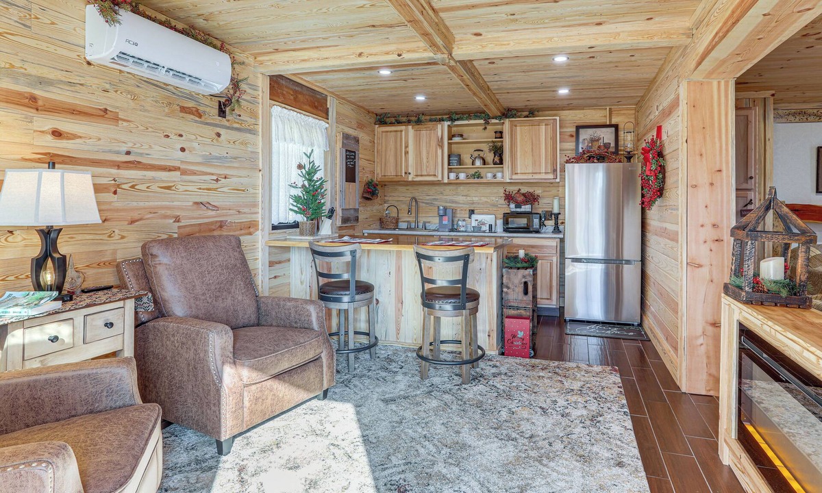 Van Buren House | Walk to Current River: Ozarks Adventure Home!