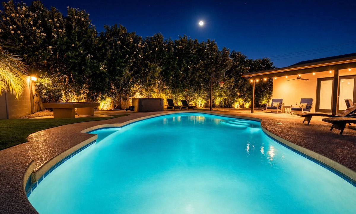 Paradise Valley Village House | Walk to Dining + Shops | Pool, Hot Tub, Putting Green + Fire Pit