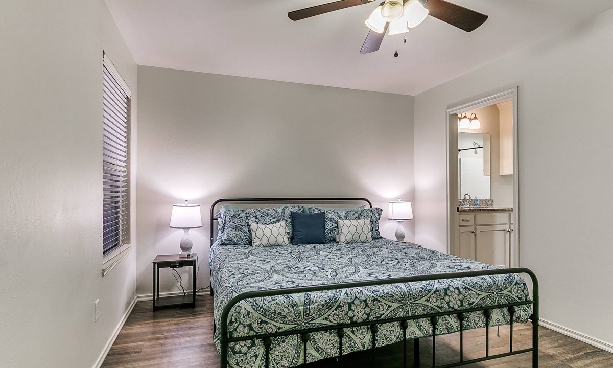 Edmond House | Walk to Downtown Edmond! Pet Friendly, Garage Access, King Bed!
