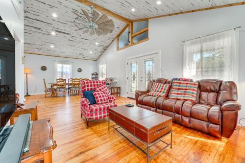 Lockhart House | Walk to Downtown Shops and BBQ Home with Fenced Yard
