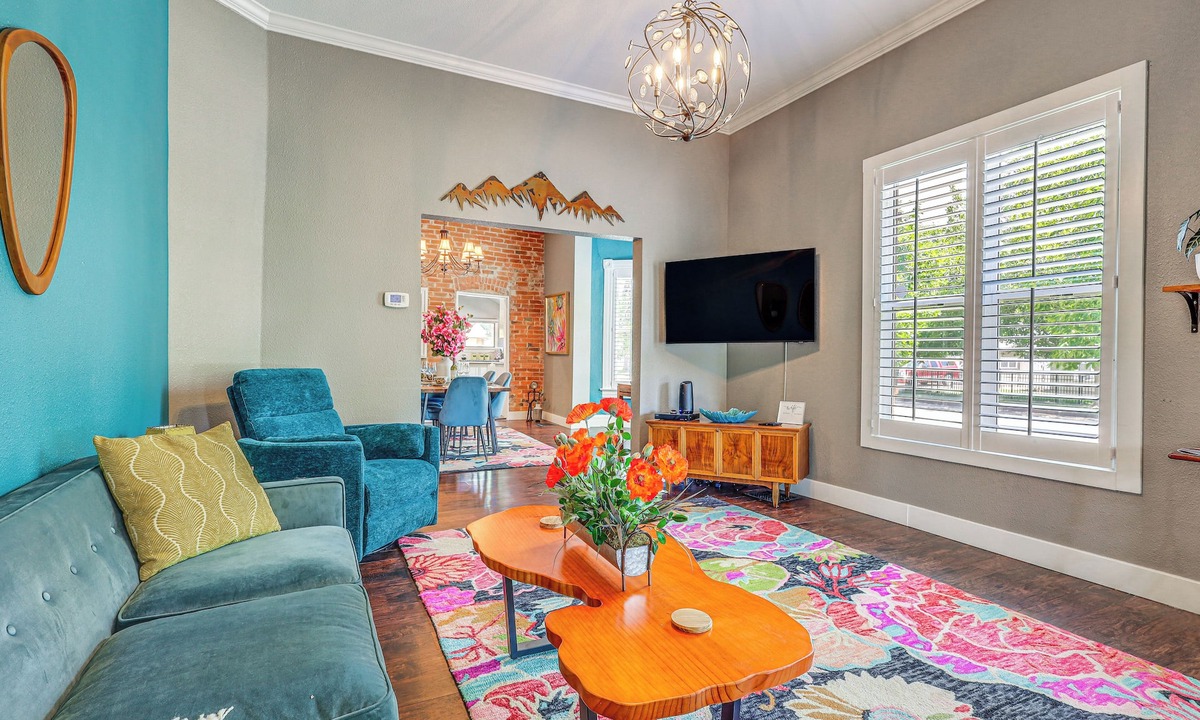 Canon City House | Walk to Dtwn: Colorful Cañon City Home w/Grill!