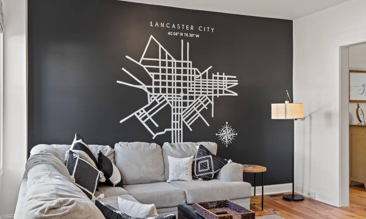 Lancaster House | WALK to Everything! Incredible Downtown Location!