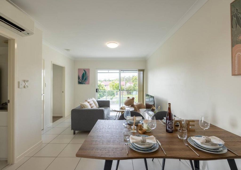 Springwood Apartment | Walk to everything Modern 2Beds Apt with Easy Access