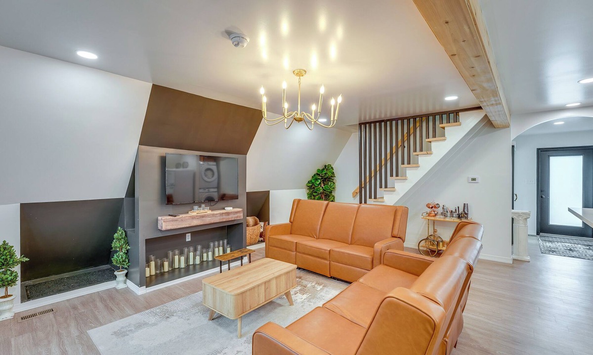 Lakewood Club Cabin | Walk to Fox Lake: Pet-Friendly A-Frame w/Fire Pit