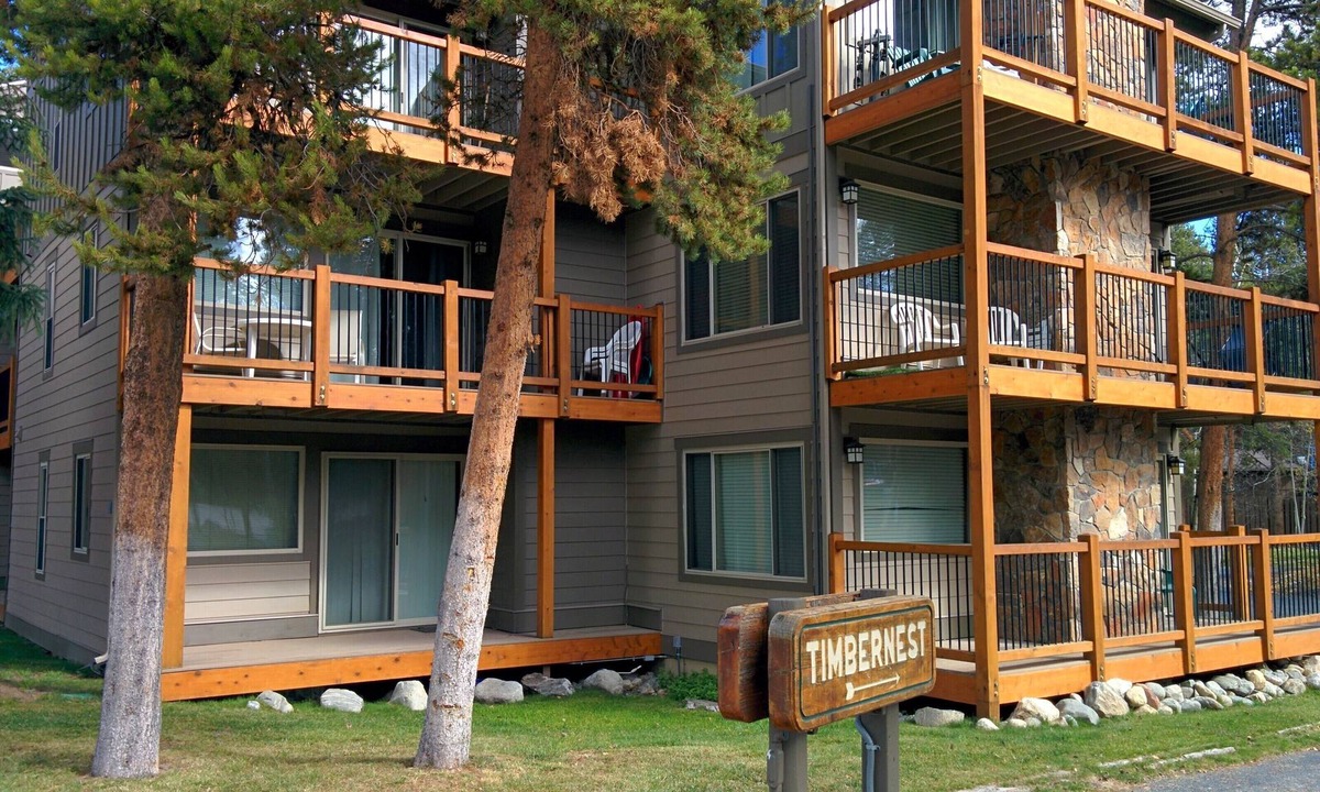 Peak 9 Condo | Walk to Lifts & Main Street, Bright, Updated Condo, 2BR+Loft