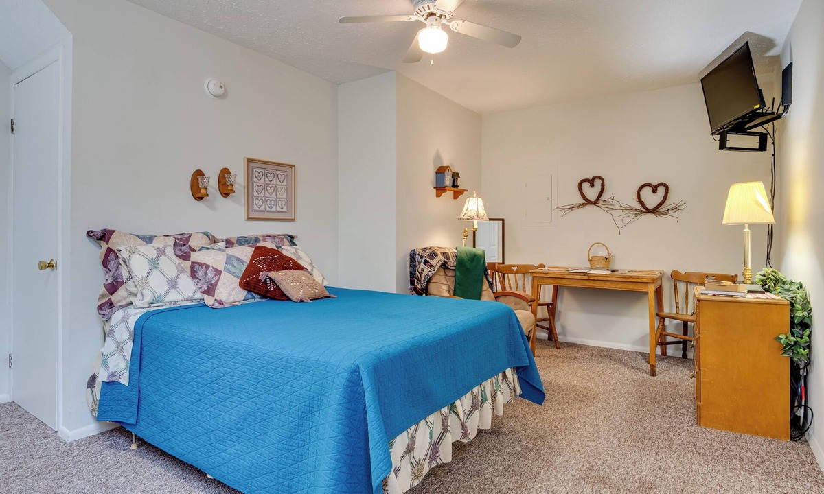 Delphi Apartment | Walk to Main St & Creek: Historic Delphi Studio