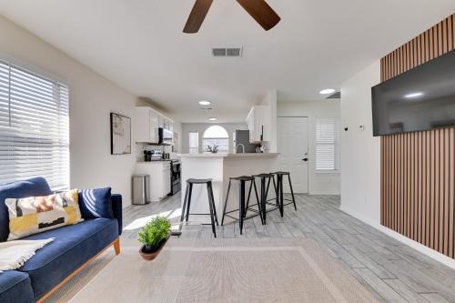 McKinney Apartment | Walk to McKinney Square! Couple’s Retreat w/Yard