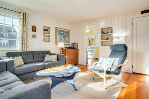 Monument Beach House | Walk to Monument Beach: Cape Cod Cottage w/Grill