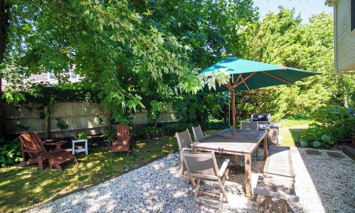 East Orleans House | Walk to Nauset Beach Central AC System!