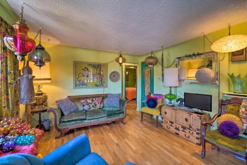 Arvada House | Walk to Olde Town Arvada - 1940 Vintage Bungalow!