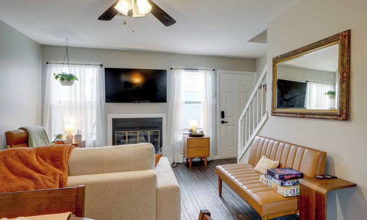 Sherwood Condo | Walk to Park w/Pond, Trails & More! Sherwood Unit