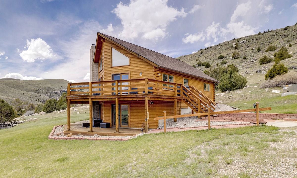 Lander House | Walk to Sinks Canyon State Park: Spacious Home!