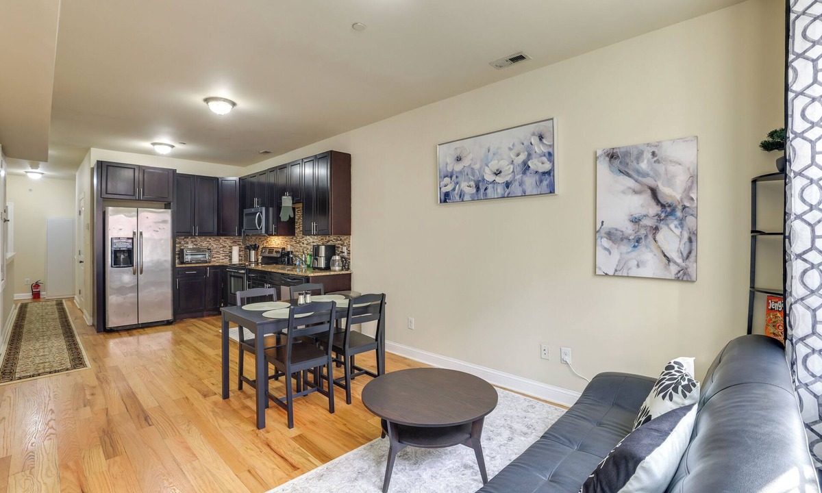 North Philadelphia West Apartment | Walk to Temple Campus! Updated Philly Rowhouse