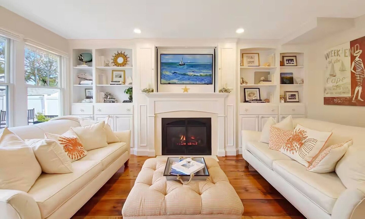 Mashpee House | Walk to Water/Popponesset Coastal Retreat