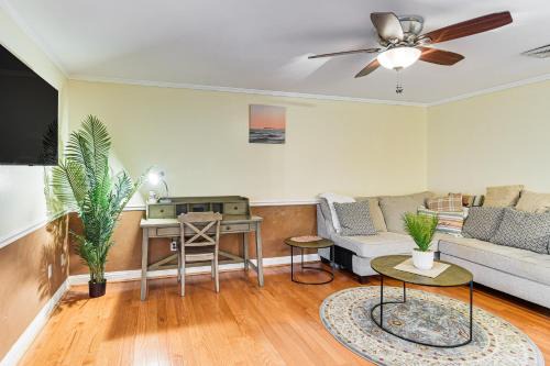 Fall River Apartment | Walk to Waterfront Cozy Fall River Condo