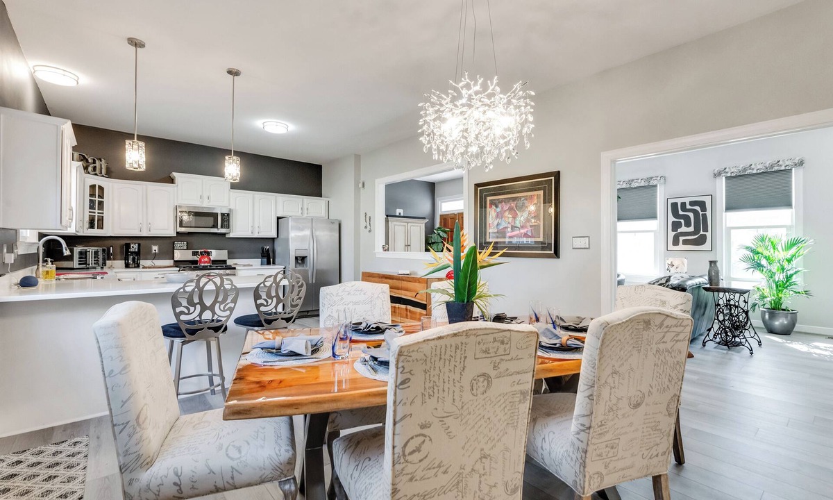 Church Hill House | Walkable Church Hill Stay | Private Patio & Grill