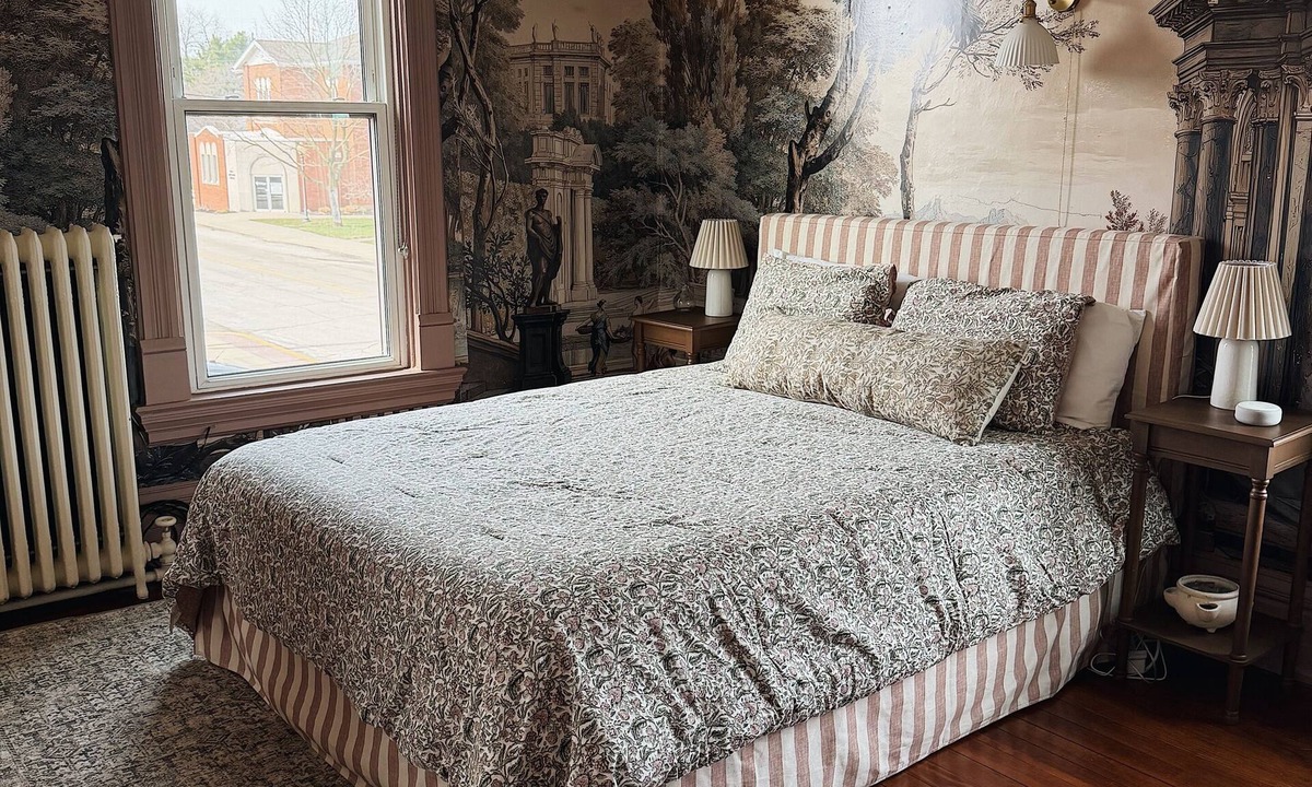 Goshen Apartment | Walkable Downtown Goshen Apartment!