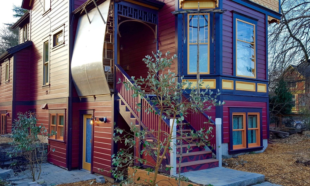 Sellwood-Moreland Apartment | Walkable Sellwood 2BR Apartment