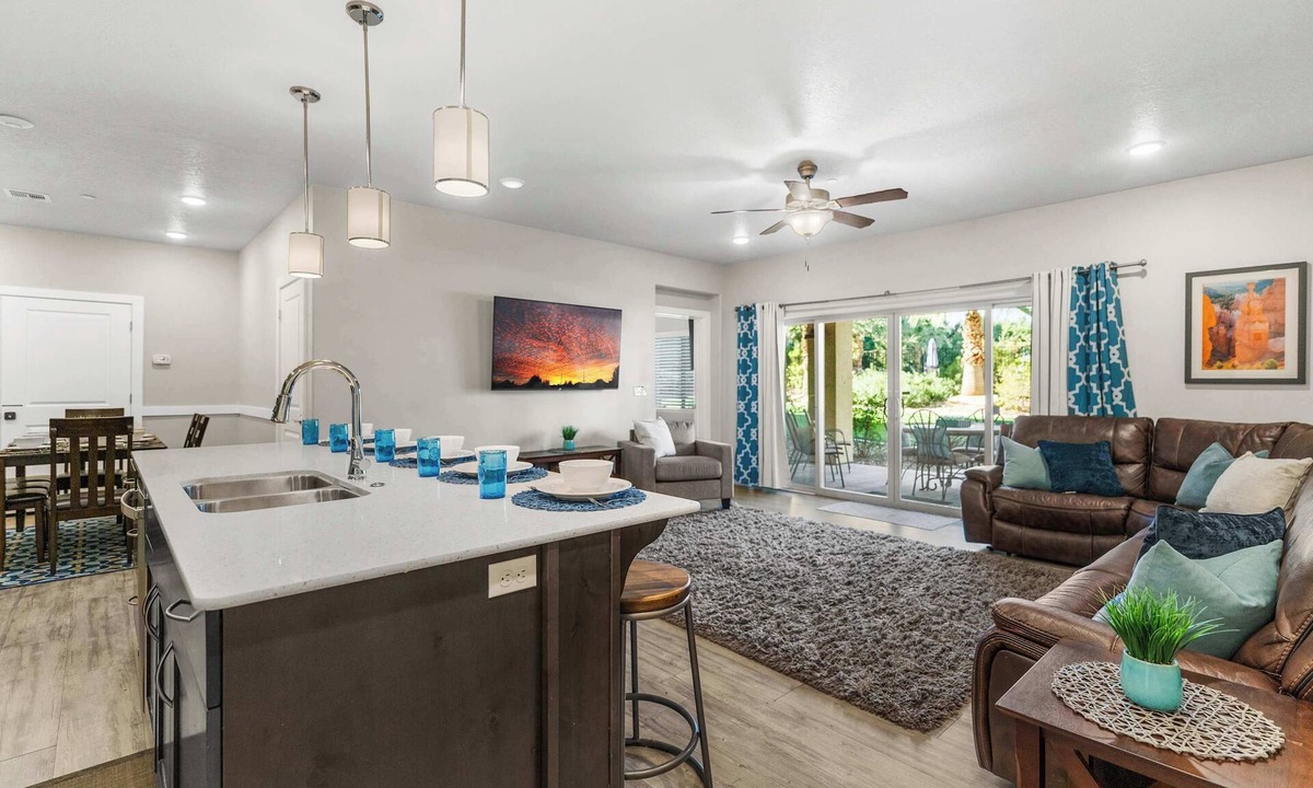 St. George Condo | Walking on Sunshine Ground Level