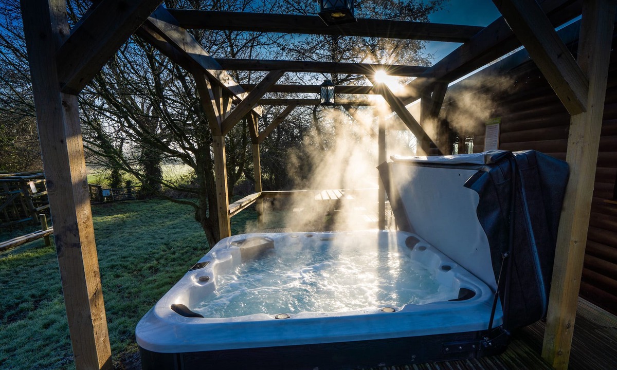 East Huntspill Cabin | Wall Eden Farm