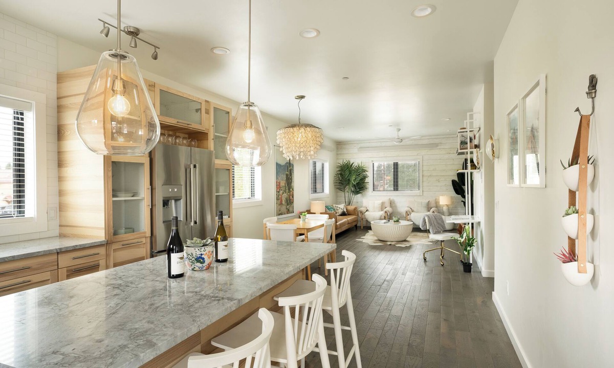 Pinedale Apartment | Wallace BNB