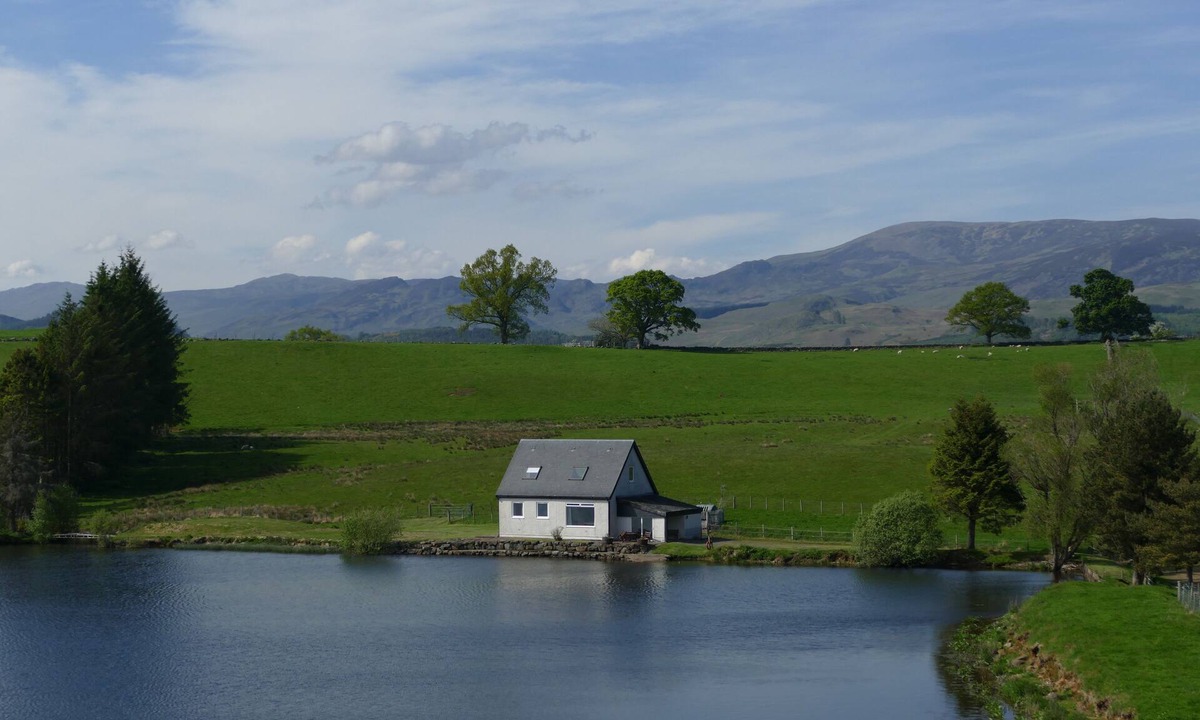 Comrie Cabin | Wallace Lodge - Unique experience