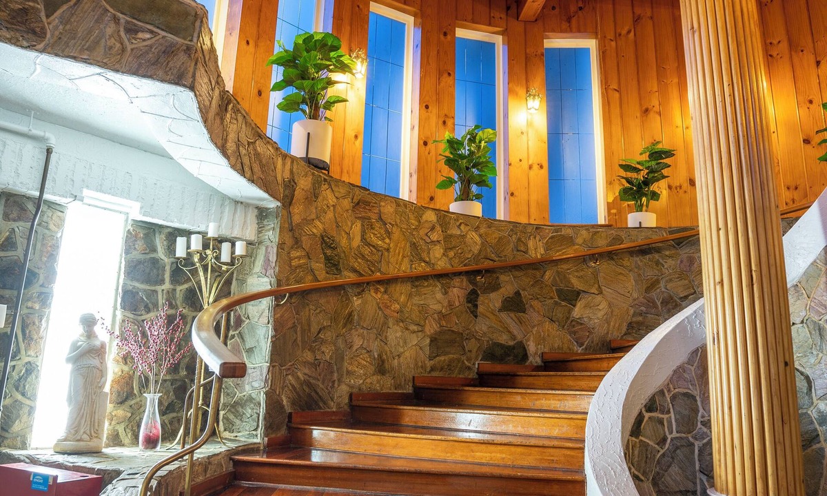 Upper Hutt Hotel | Wallaceville Motor Lodge